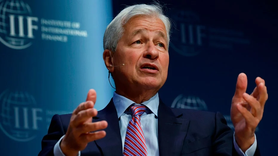 Jamie Dimon Kritik Coinbase: Bank Tidak Akan Terima Rancangan Undang-Undang Stablecoin Tanpa Regulasi yang Sama